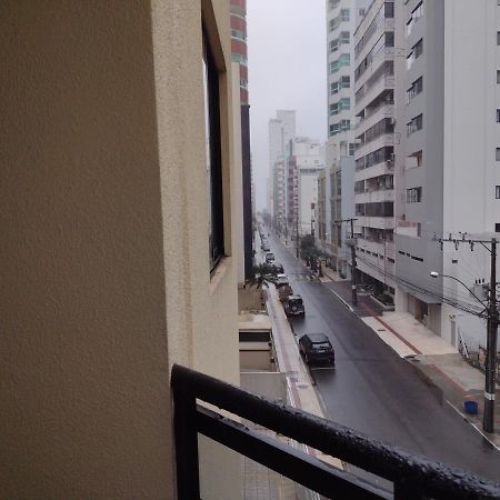 Apartamento Balneário Camboriú Exterior foto